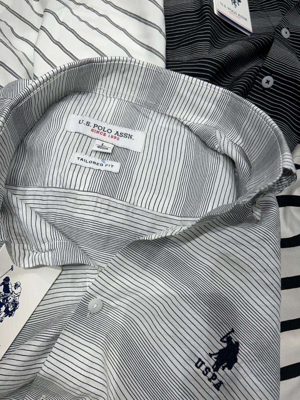 Men’s Classic Checks Shirt – Comfortable Fit with Timeless Style